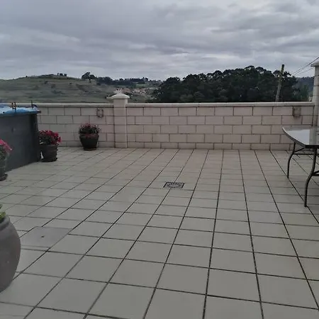 Residencial Relax Para 10 Personas Santa Divina Nyaraló *