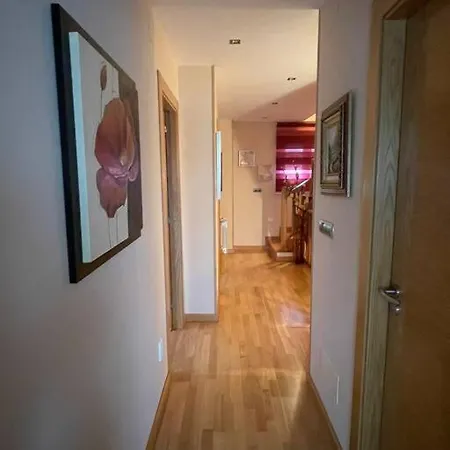 Residencial Relax Para 10 Personas Santa Divina Nyaraló